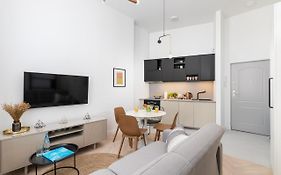 Boduena 4 - Elegant Apartment In Warsaw Centre By Noclegi Renters